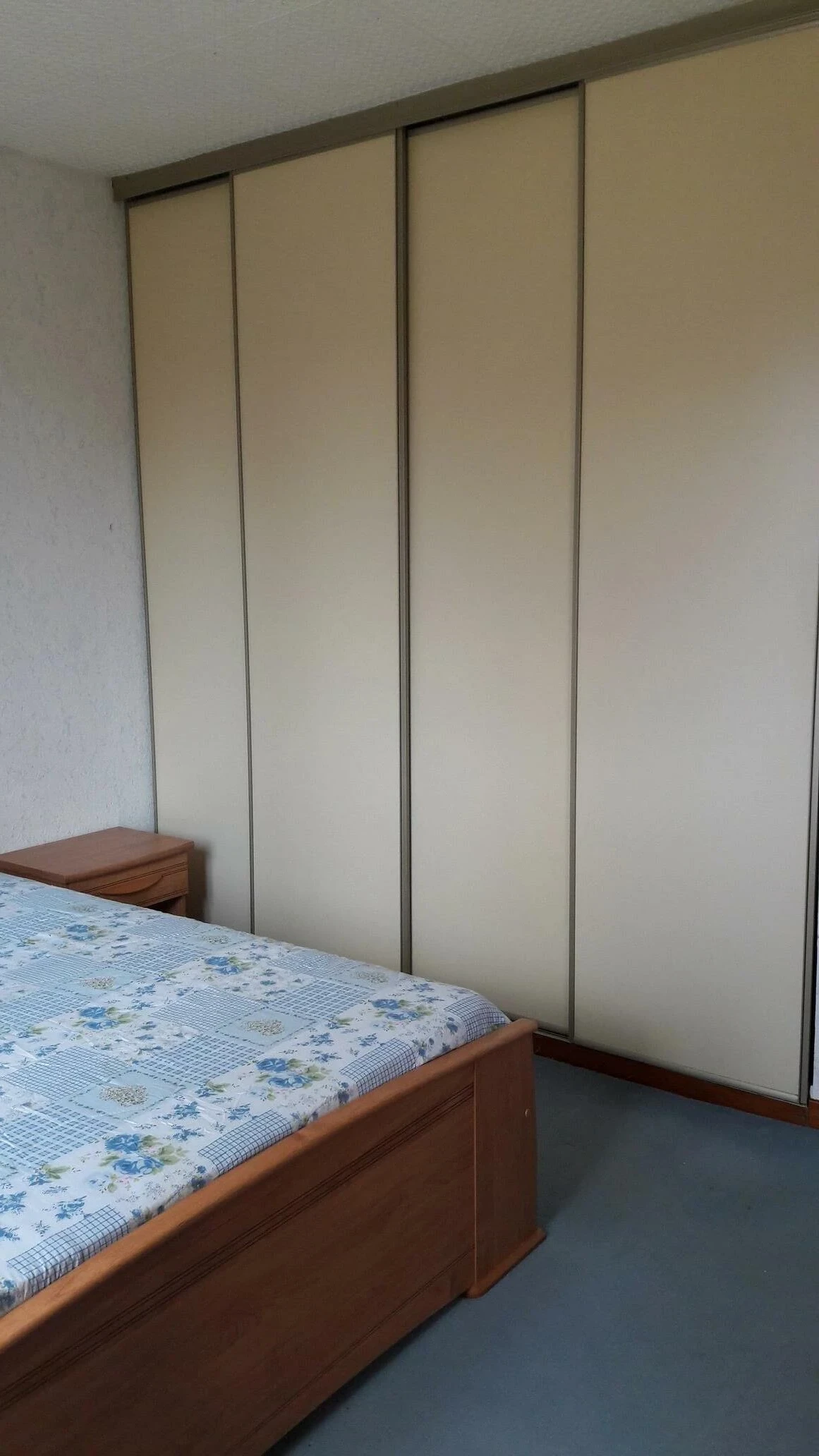Les rangements de la chambre 2